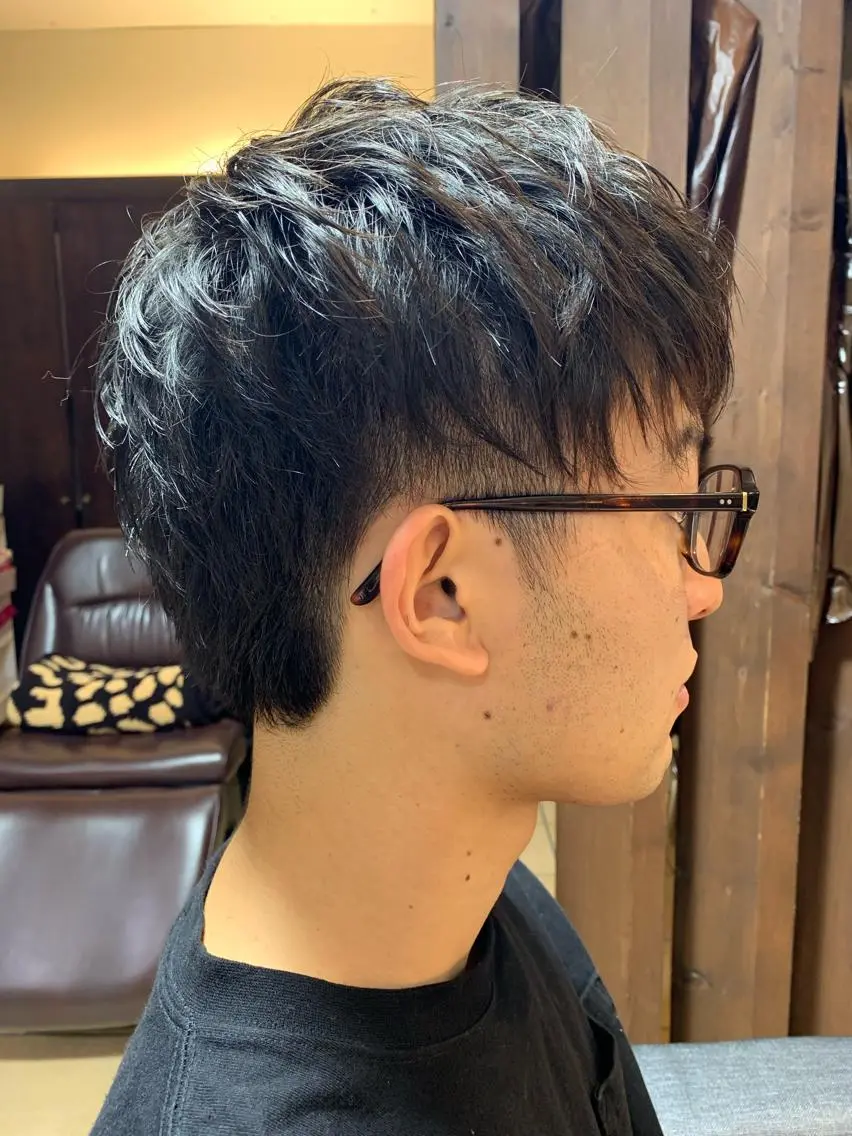 メンズ ハイトーンカラー🩵 耳ツボジュエリー👂のその他イメージ