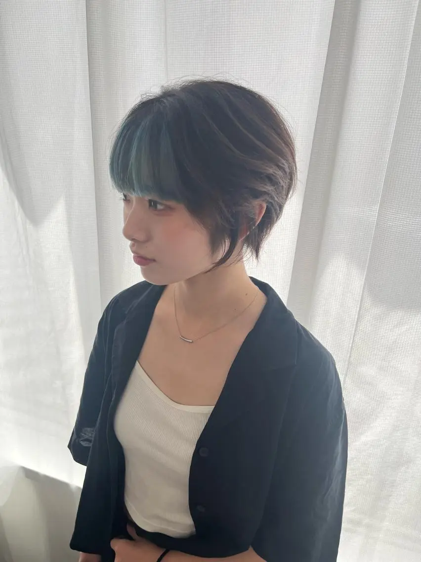 ショート 髪質改善・ハイトーン 🌈SENAのヘアスタイル