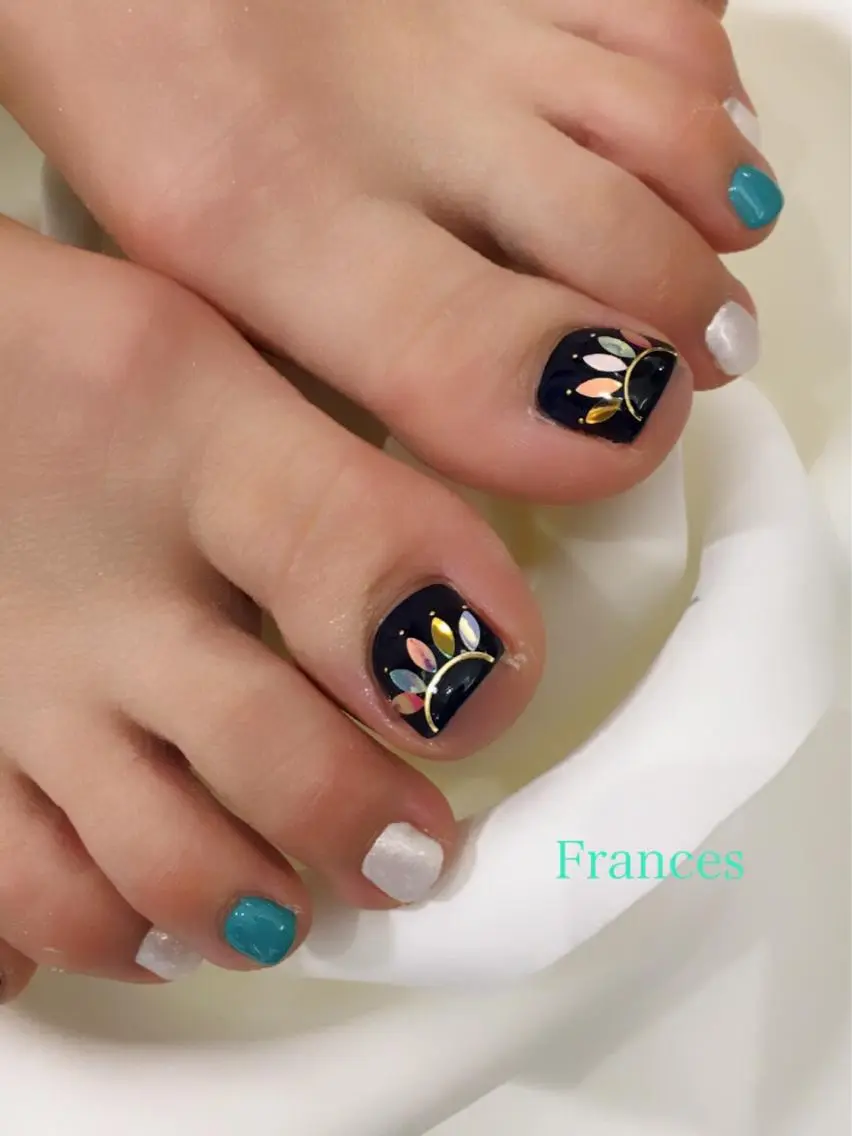 ネイル フットネイル Frances 今村のネイルデザイン