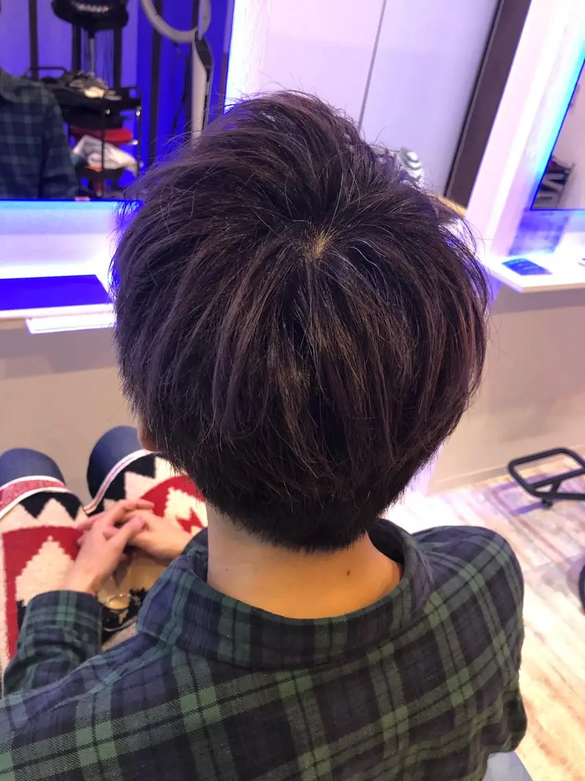 カラー メンズ 白井 つづりのヘアスタイル
