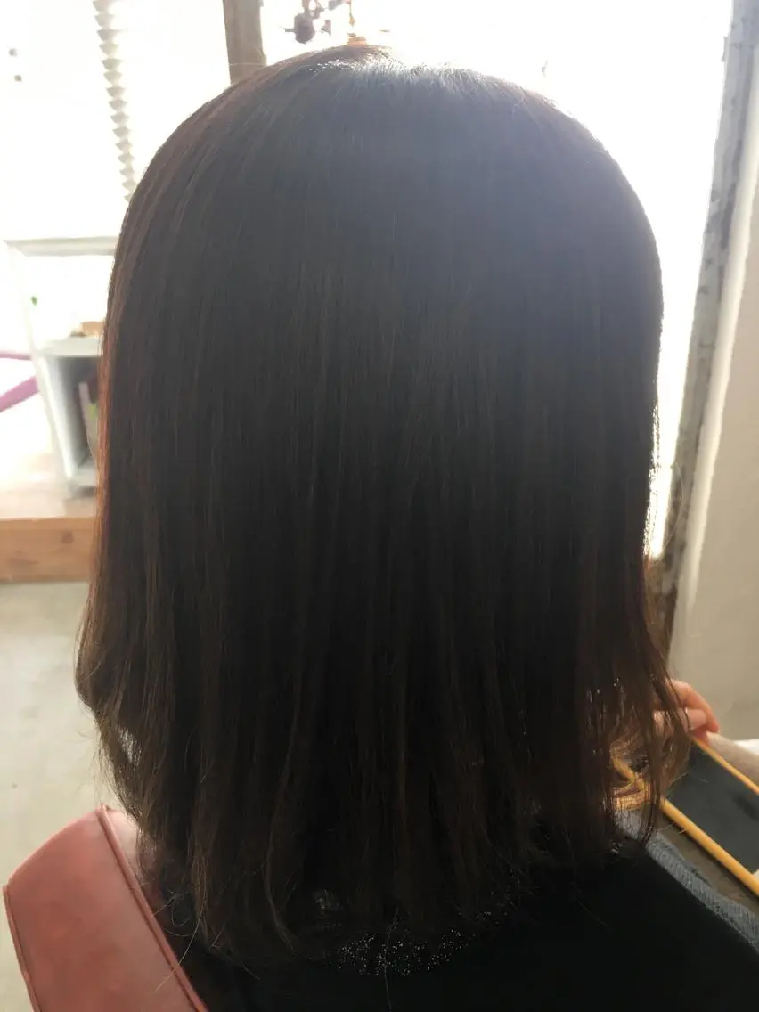ミディアム カラー 透明感カラー fio マナミのヘアスタイル