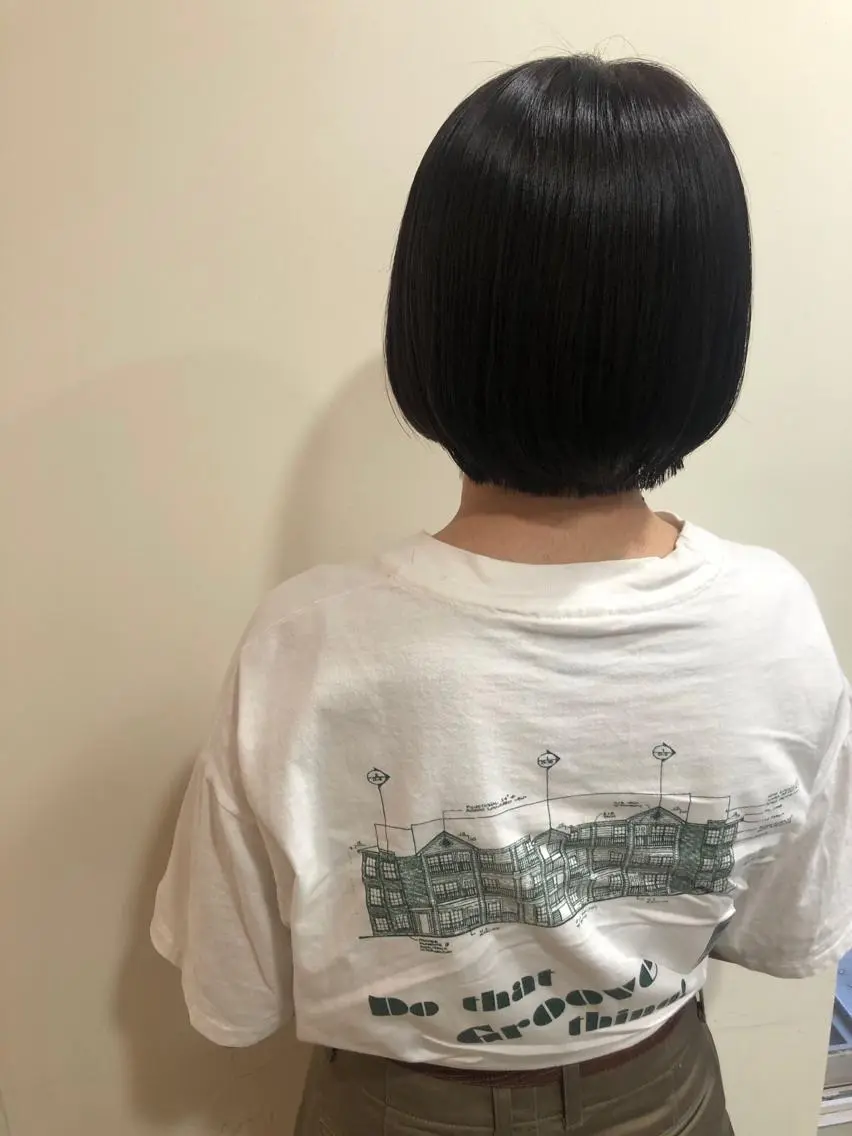 ショート カラー カット ヘアカラー トリートメント MIOベージュカラー 柔らかいカラーのヘアスタイル