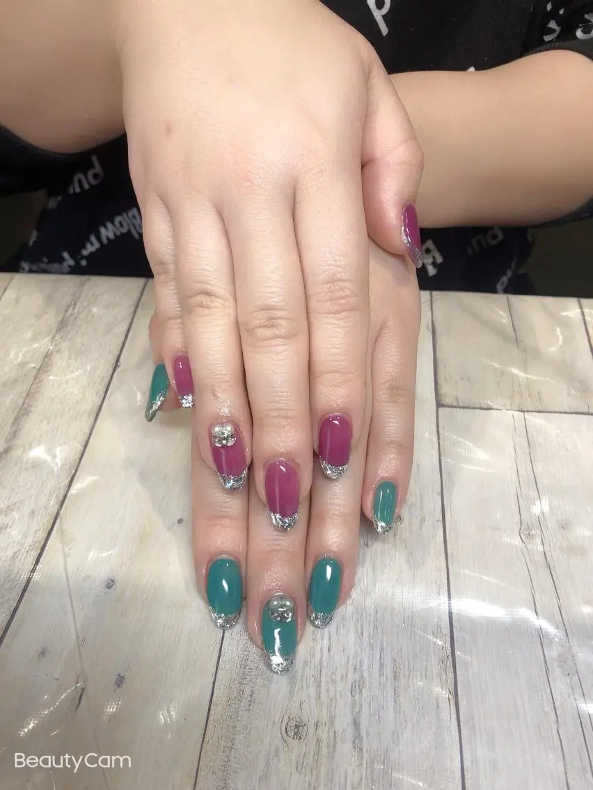ネイル フレンチネイル ガラスフレンチ ✨アン ミユ✨のネイルデザイン