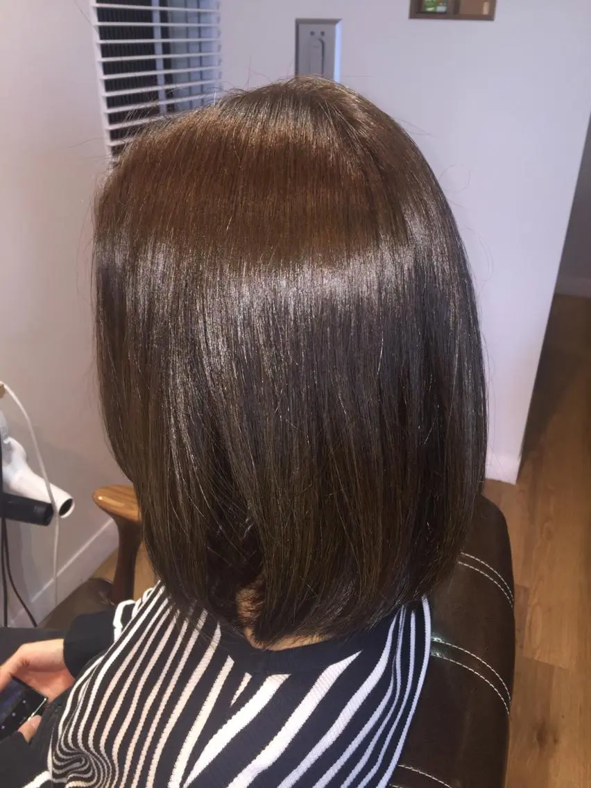 ミディアム カラー アッシュ アッシュブラウン ブラウンカラー ツキダテ ユイのヘアスタイル