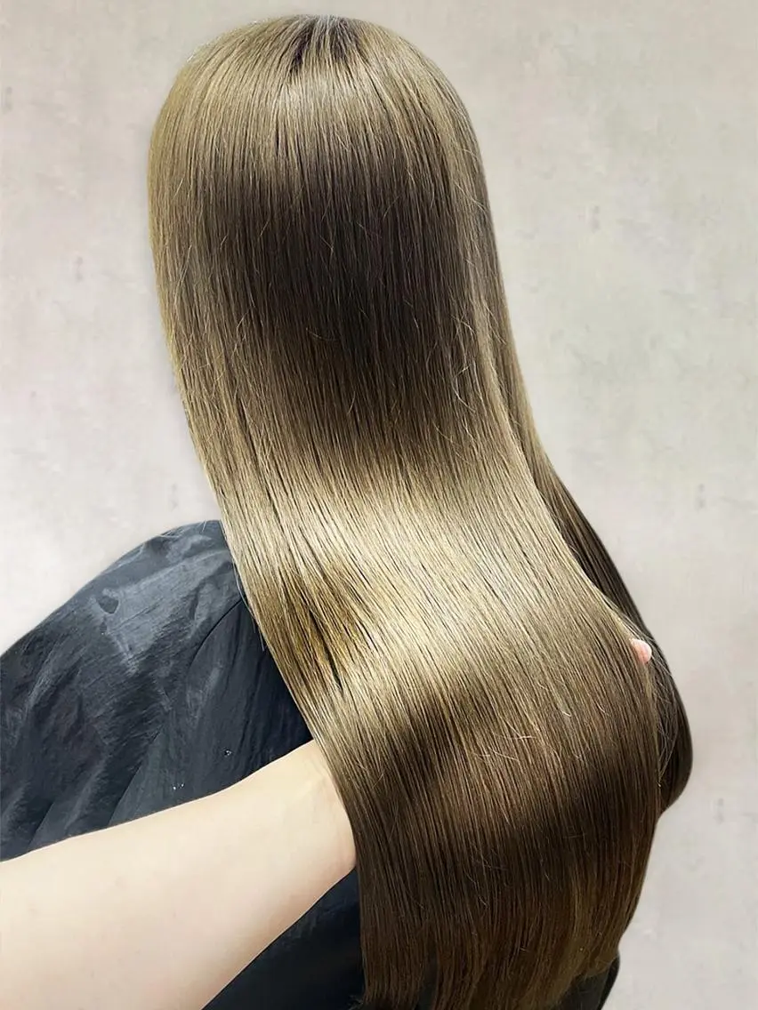 ロング ブリーチなしカラー★ 小此木 秀仁のヘアスタイル