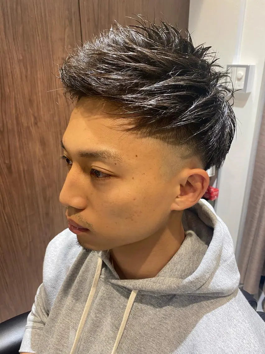 ショート 小野 大輔のヘアスタイル