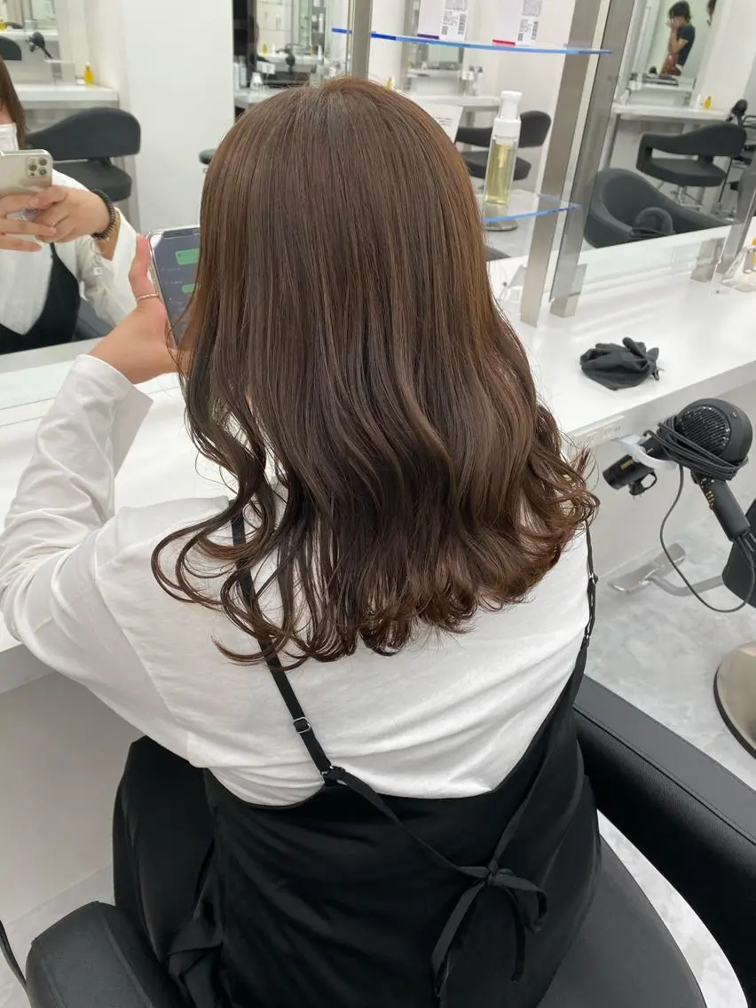 セミロング カラー レイヤーダブルカラー KYONのヘアスタイル