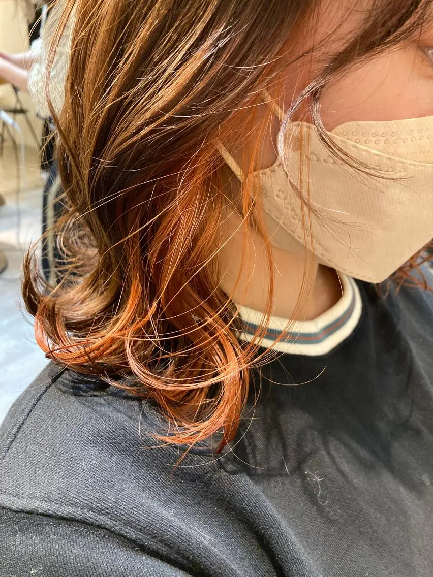 ミディアム カラー ブリーチ イヤリングカラー オレンジ カット ヘアカラー トリートメント 【女性指名No.1】 西口直子のヘアスタイル
