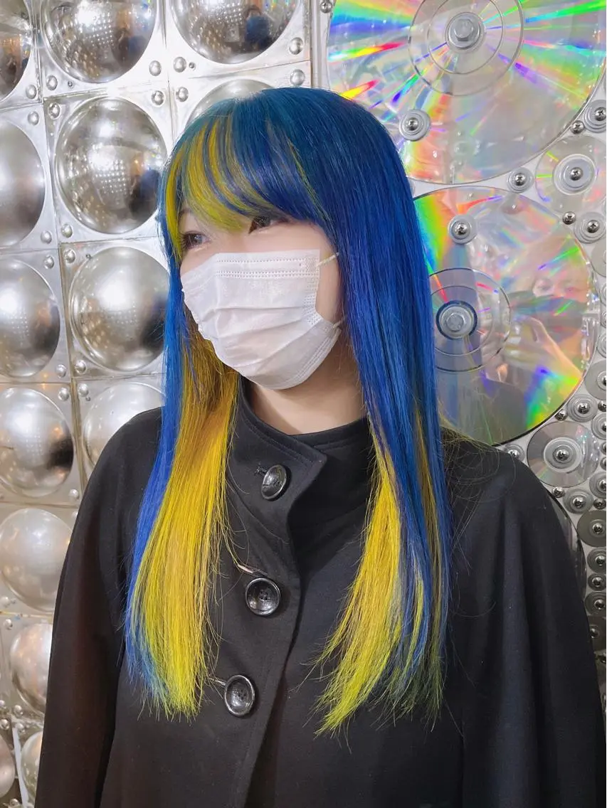 ロング カラー ヘアアレンジ ブリーチ ケアブリーチ デザインカラー インナーカラー イエローカラー 🌈派手髪エクステ ブレイズ🌈ひろとのヘアスタイル