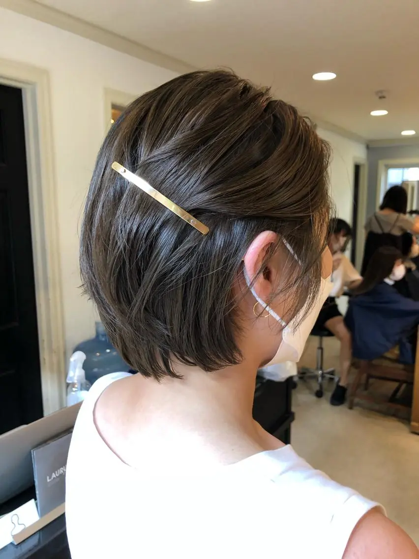 ショート カラー eri kinjoのヘアスタイル