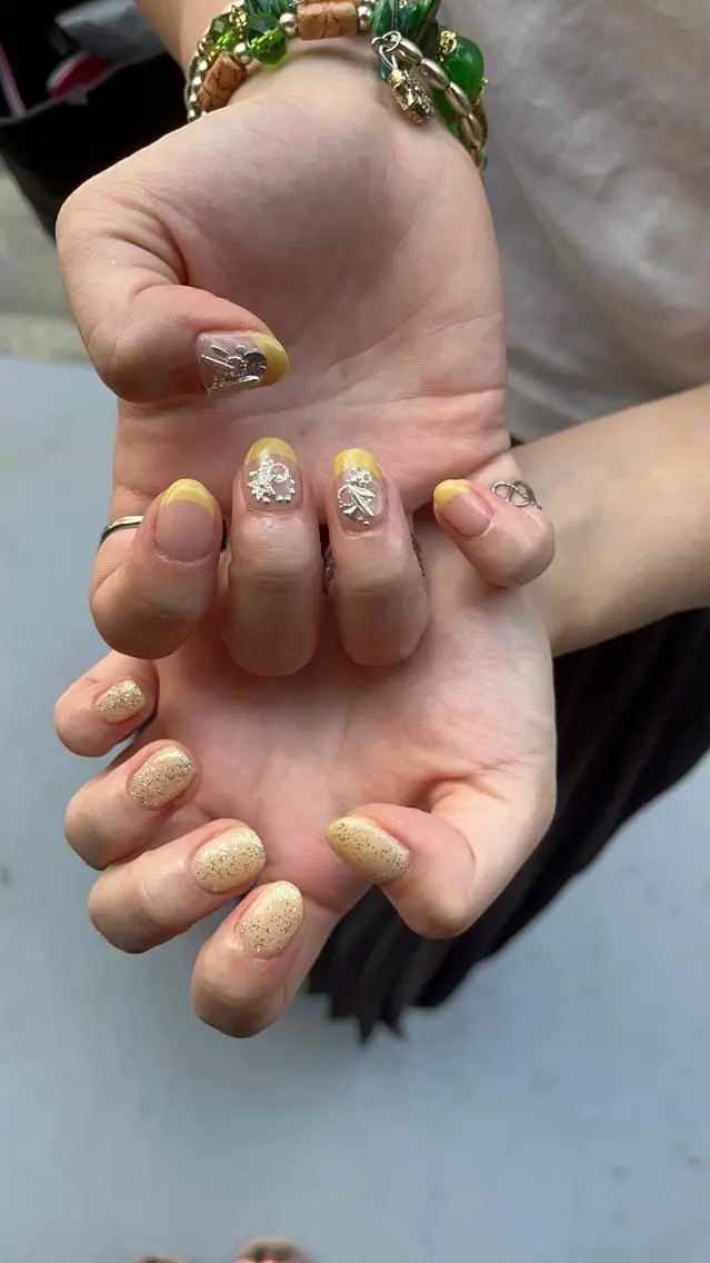 ネイル ハンドネイル IROHA Nail 矢掛萌子のネイルデザイン