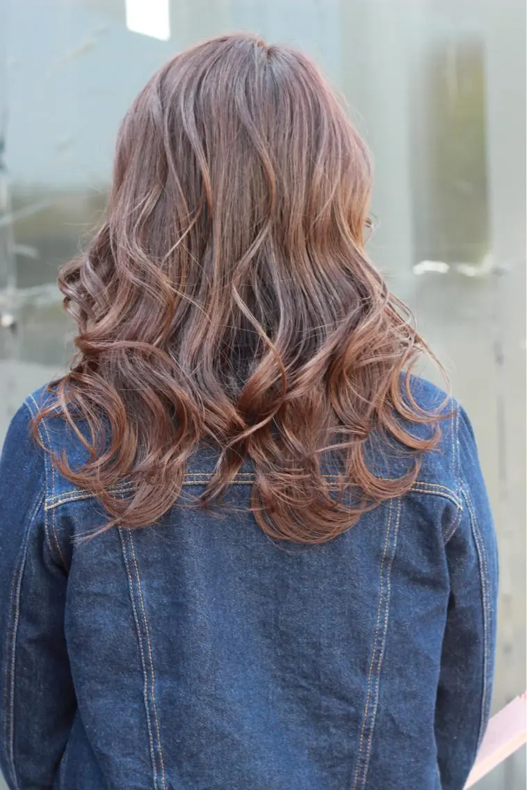 セミロング カラー ベージュカラー ヘアカラー Viage （ビアージュ）のヘアスタイル