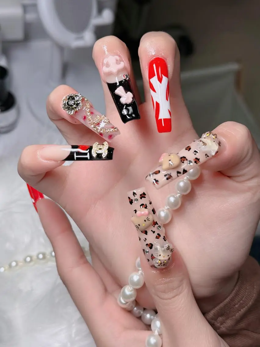 ネイル フレンチネイル ジェルネイル ハロウィン 韓国ネイル マグネットネイル ハンドネイル H.baby Nail Salonのネイルデザイン