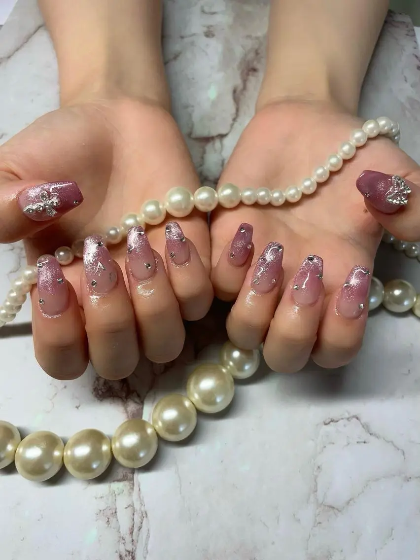 ネイル マグネットネイル ピンク 夏ネイル ハンドネイル Nail salon 🎀Angeのネイルデザイン