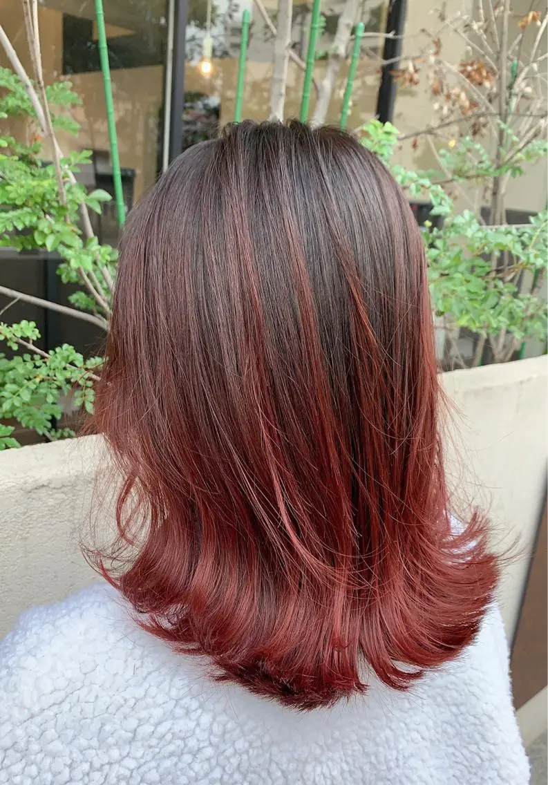 ミディアム カラー バレイヤージュ グラデーションカラー レイヤーカット ヘアカラー 似合わせ/ カラー.岡田友仁のヘアスタイル