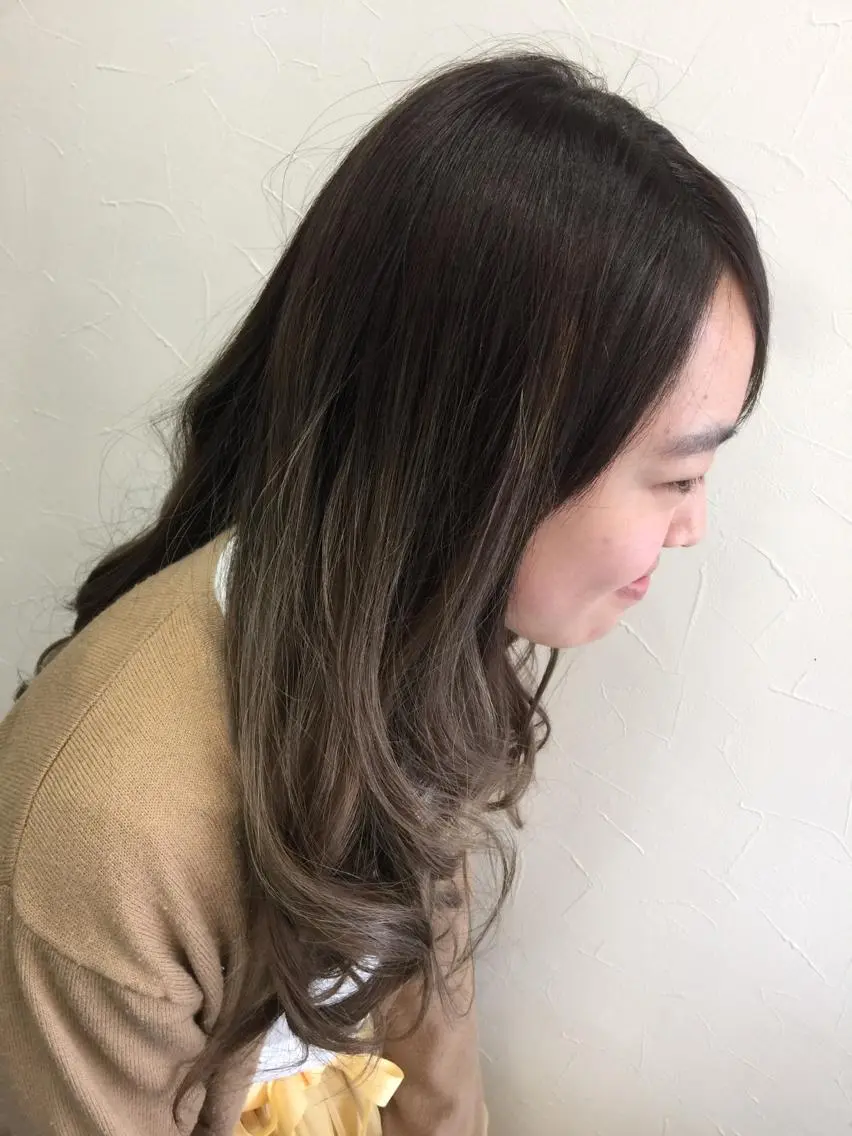 ロング カラー グラデーションカラー インナーカラー 宇都 壮介のヘアスタイル