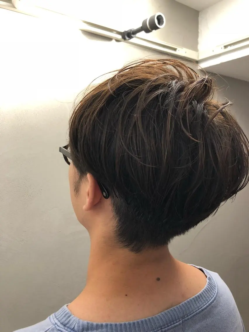 メンズ マッシュ 刈り上げ カット ヘアカラー ⭕️メンズパーマ⭕️ 山口 裕太郎のヘアスタイル