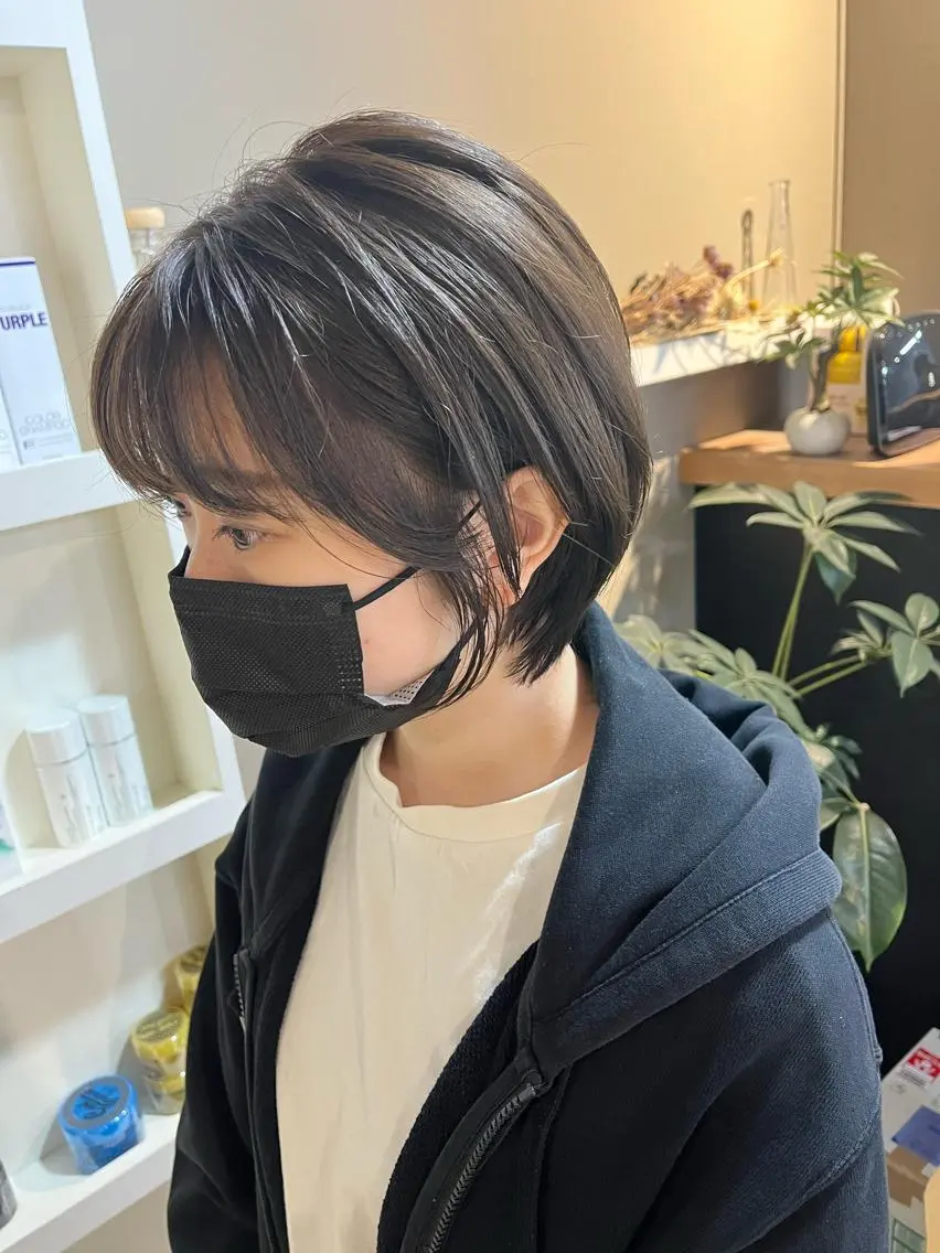 ショート カラー ヘアアレンジ メンズ キッズ マツエク・マツパ アイブロウ 透明感カラー🤎 ゆりのヘアスタイル