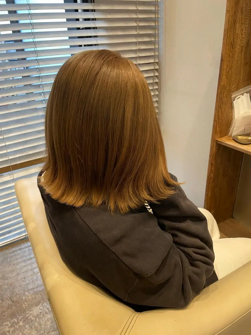 ミディアム カラー ヘアカラー トリートメント 【完全個室】髪質改善 暖色カラー/山崎唯奈のヘアスタイル