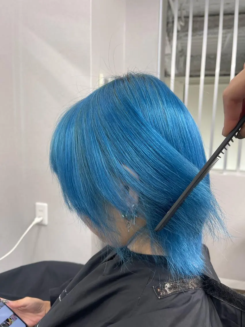 ショート カラー ブリーチ ヘアカラー トリートメント ハナ💎中韓/艶髪 ハイトーン/エクステのマツエク・マツパデザイン
