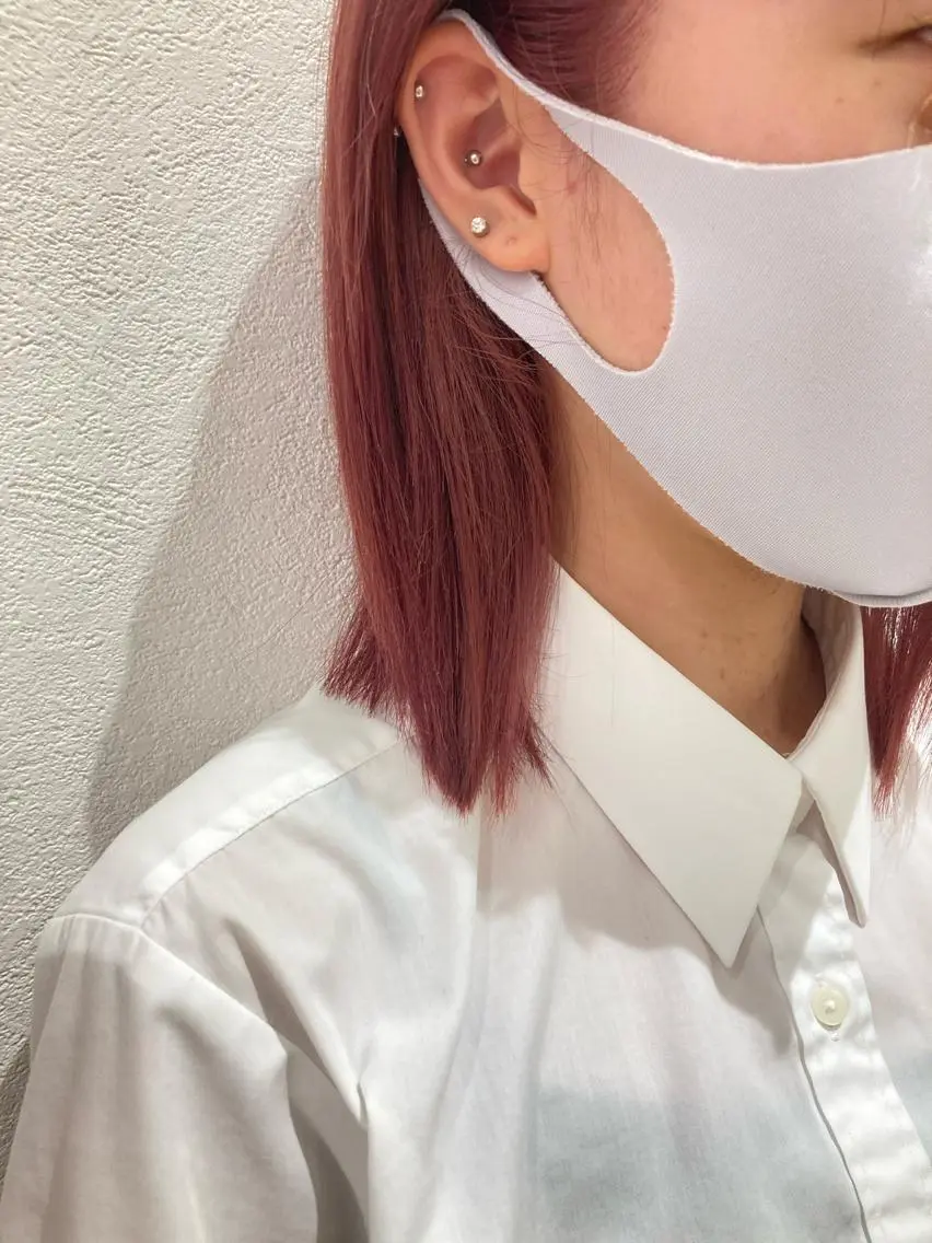 ミディアム カラー ピンクカラー ヘアカラー cyan SANAMIのヘアスタイル