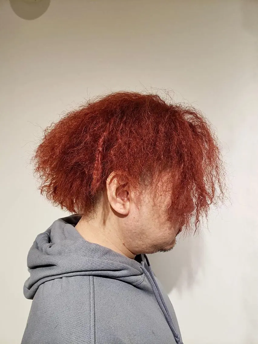 ショート パーマ カラー メンズ アップバング ビジネス マッシュ メンズパーマ メンズツイストパーマ 高橋 英彦のヘアスタイル
