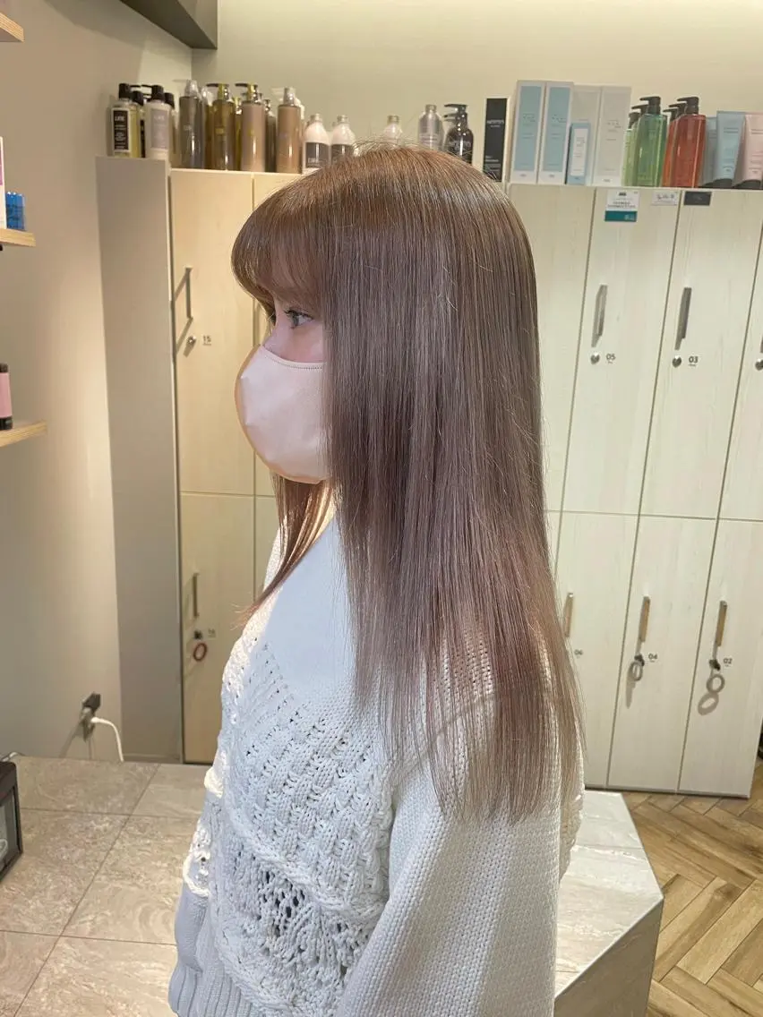 ロング カラー ベージュカラー ホワイトベージュ 浦野 剛志のヘアスタイル