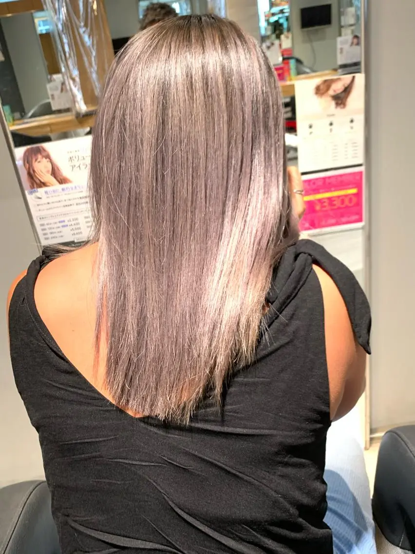 ミディアム カラー パーマ ヘアアレンジ メンズ キッズ ネイル マツエク・マツパ 酸性ストレート 髪質改善大槻勇樹のヘアスタイル