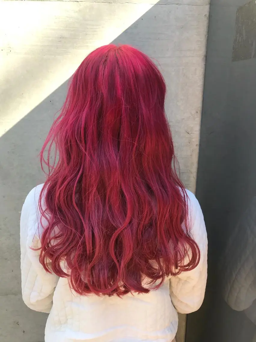 ロング カラー ブリーチ ピンクカラー 色落ちまでキレイに！ ！女性サロンのヘアスタイル