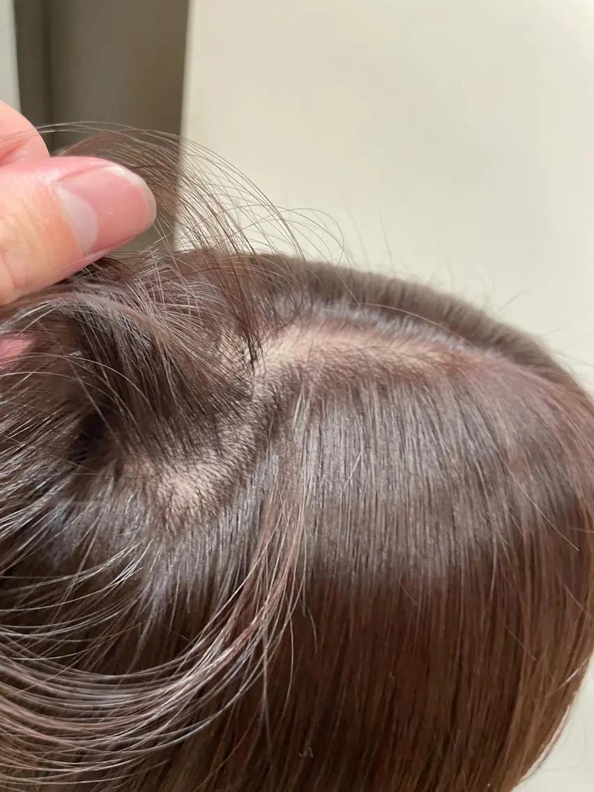 セミロング 岡本 拡夢のヘアスタイル