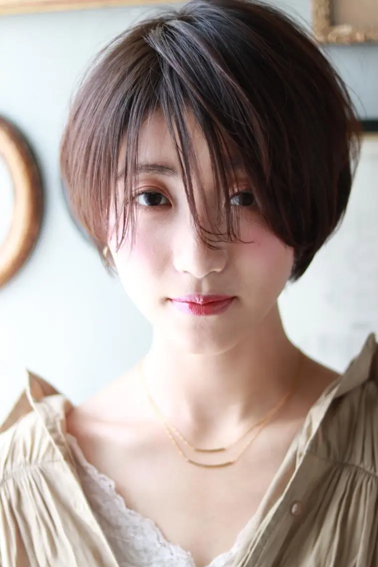 ミディアム カラー ミディアムパーマ アッシュ ベージュカラー ボブ 代表　土屋ヒロユキ ショートカットのヘアスタイル