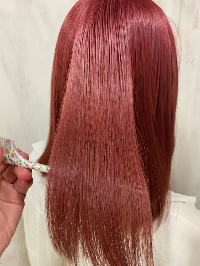 ミディアム カラー ブリーチ レッドカラー Aujuaソムリエ 🎨‎♡HARUのヘアスタイル