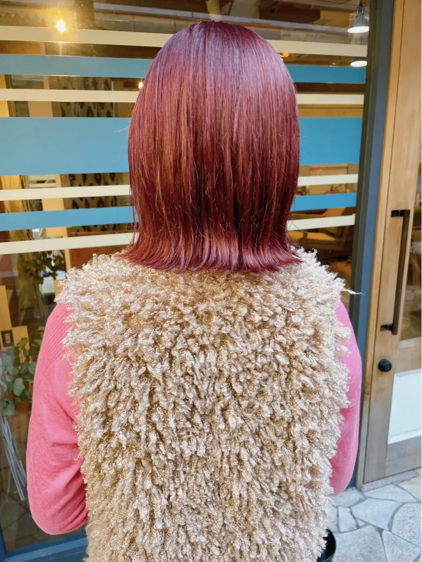 ミディアム カラー あずまぐち めぐみのヘアスタイル