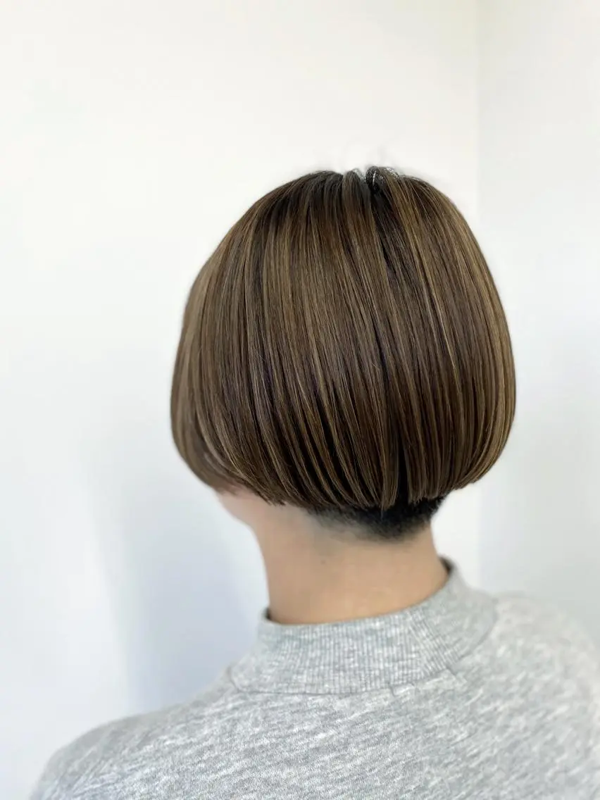 ショート カラー ヘアカラー ⭐️当日OK⭐️ 岩田峻のヘアスタイル