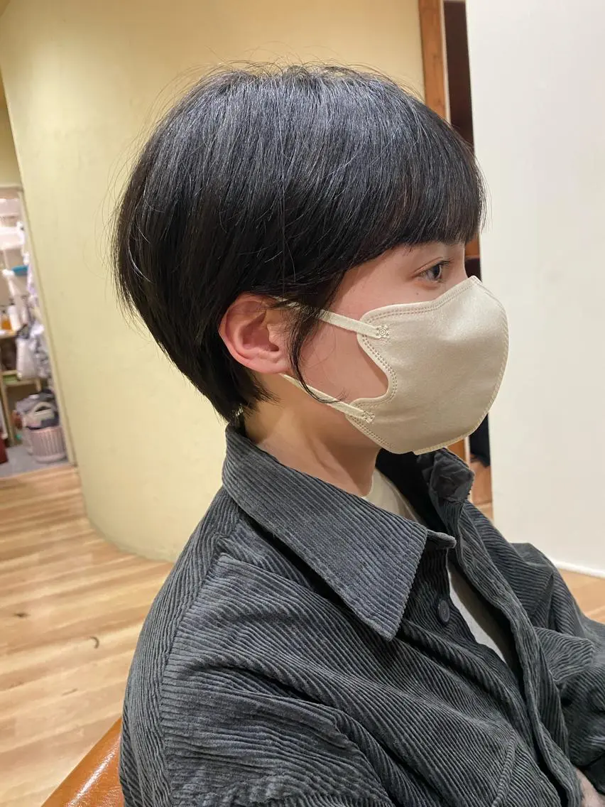 ショート ショートヘア 東田 恋のヘアスタイル