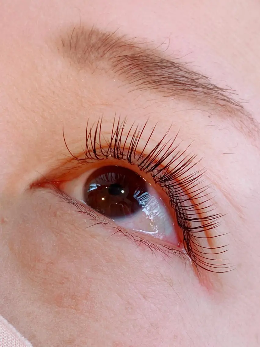 マツエク・マツパ フラットラッシュ EYE CHARMANTのマツエク・マツパデザイン