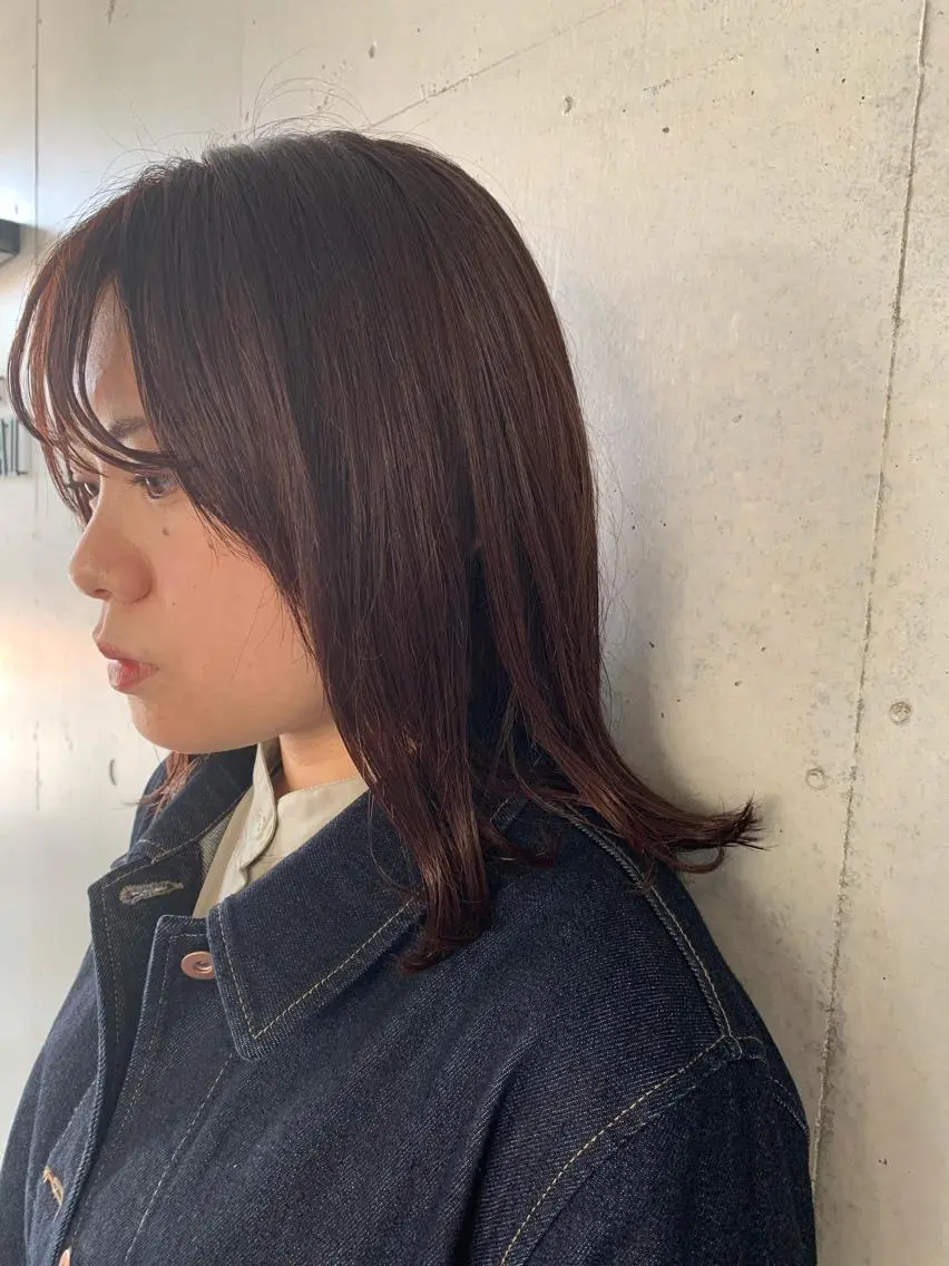 ミディアム カラー 藤田 衣子のヘアスタイル