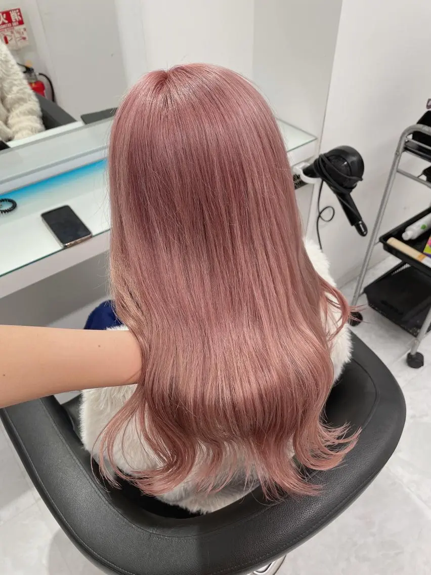 ロング カラー ウルフカットマスター みつきのヘアスタイル
