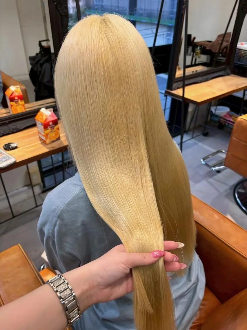 カラー ili 梅田のヘアスタイル