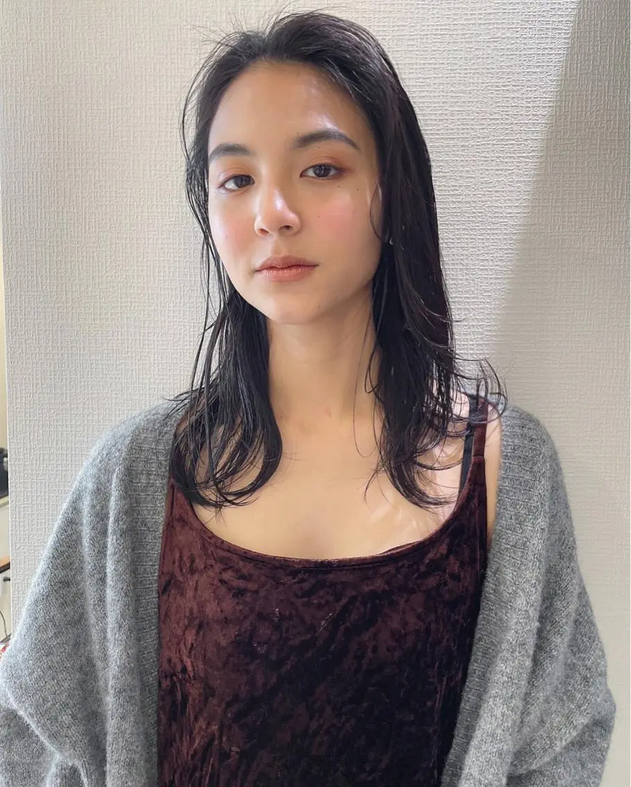 セミロング カラー カット ヘアカラー トリートメント 村上雅人 ナチュラルモードのヘアスタイル