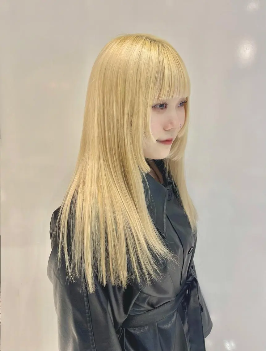 セミロング ヘアカラー レイヤーカット🪽 カネコミユのヘアスタイル