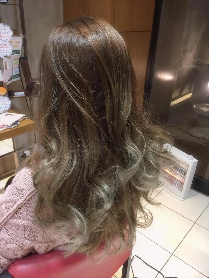 セミロング 浅見 健治のヘアスタイル