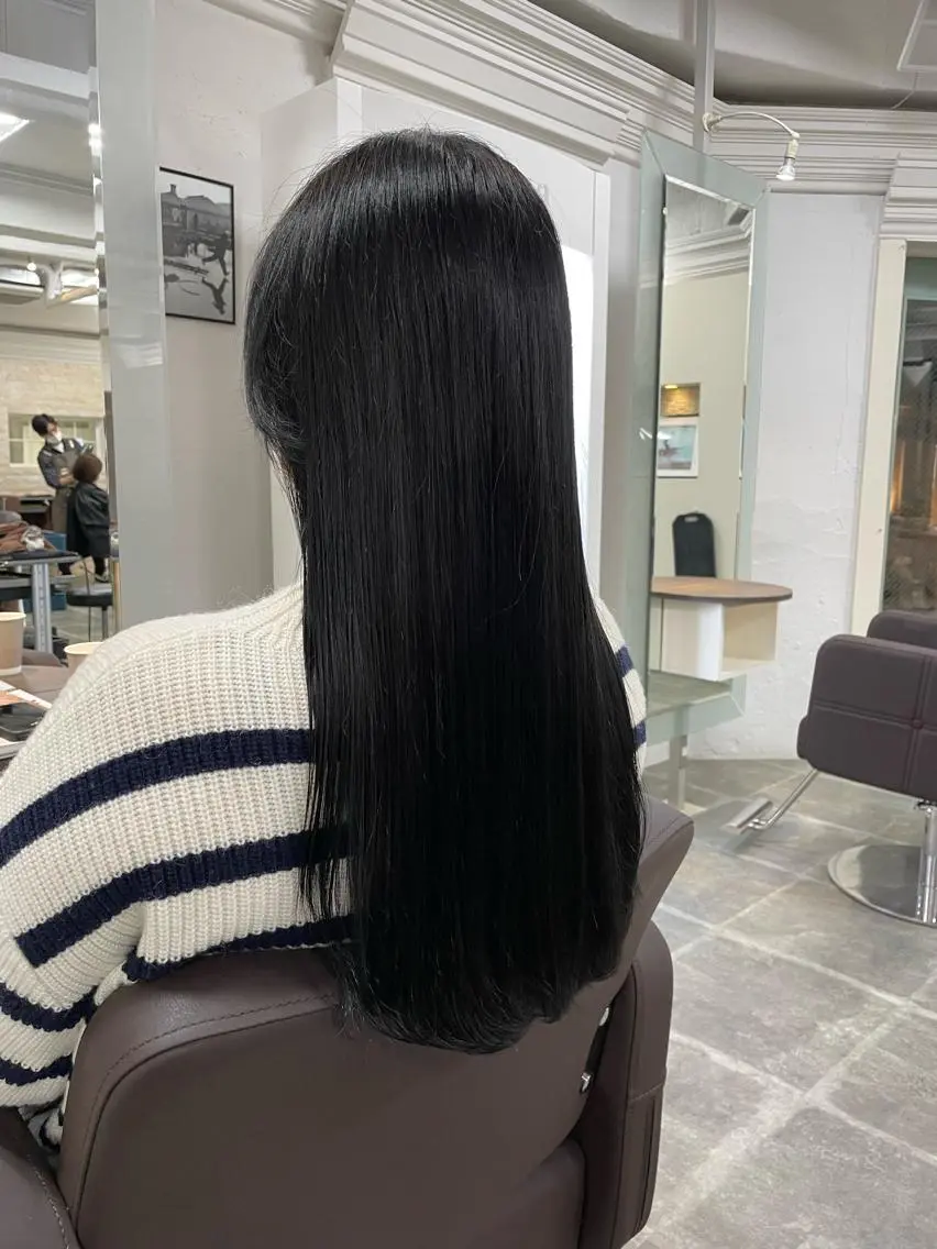 ロング カラー カット トリートメント 平 ちひろのヘアスタイル
