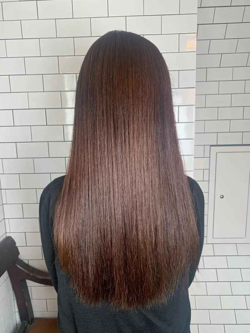 ロング 酸性ストレート 妙見 知洋のヘアスタイル