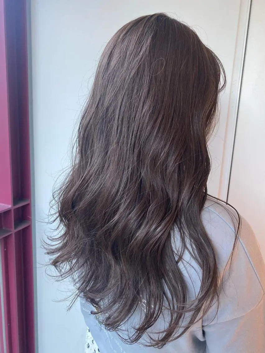 ロング カラー 透明感カラー グレージュ ヘアカラー トリートメント 艶カラー/似合わせ 💖Emmy💖のヘアスタイル