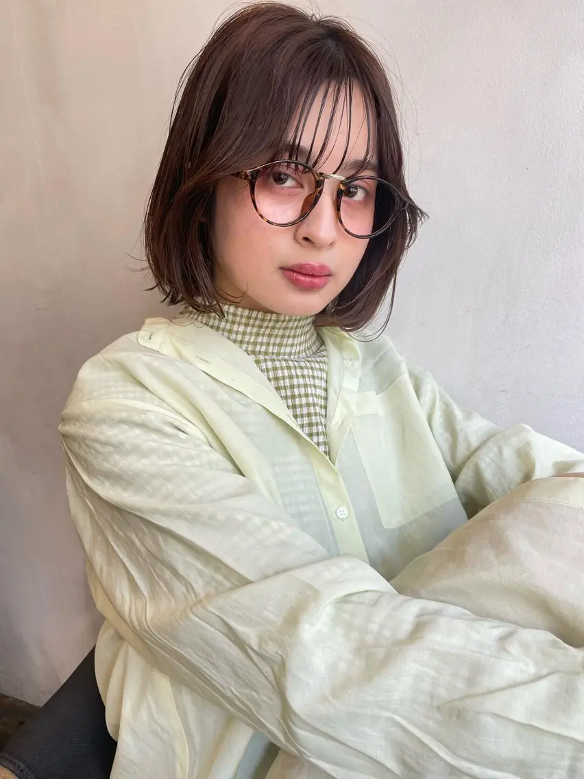 ショート カラー ショートボブ ブリーチ ボルドーカラー ボブ 外国人風カラー ショート/ボブ/ 心斎橋/宮脇美奈のヘアスタイル
