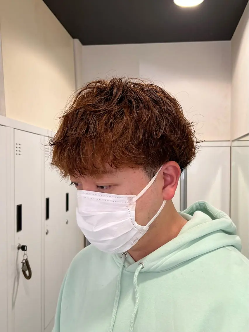 ショート カラー メンズ ブラウンカラー 茅ヶ崎パーマ特化/ スパイラル/ハルキのヘアスタイル