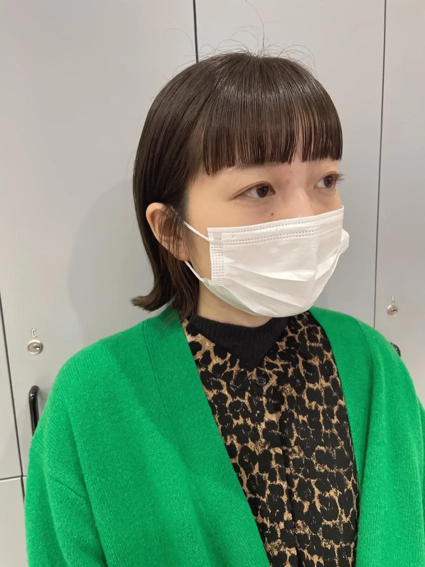 ショート カラー ワイドバング カット ヘアカラー 狩野 羅夢のヘアスタイル