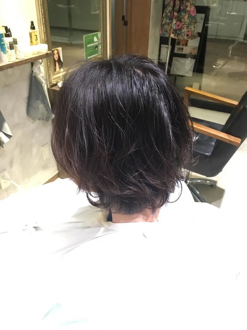 ショート ミディアム レイヤーカット 松村 崇弘のヘアスタイル