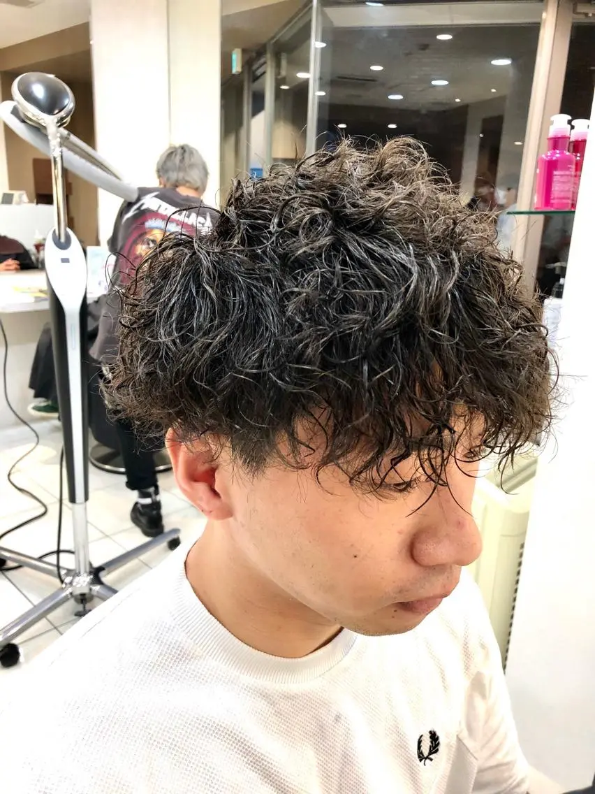 メンズ カット パーマ 神田 澪史のヘアスタイル
